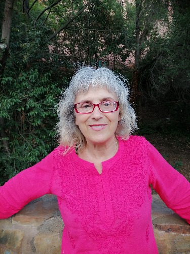 Josefina Martinez Hernandez: Gestalt.  Reiki . Canto terapia  en Terrassa Barcelona