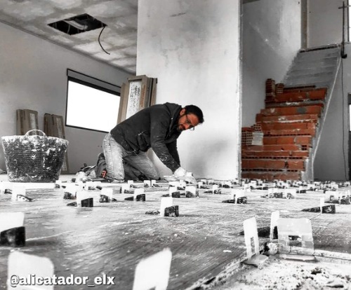 Alberto Jiménez: Reformas del hogar / alicatador solador  en Elche Alicante