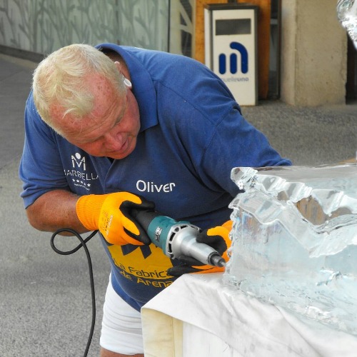 Oliver Sanchez: Escultor  en Marbella Málaga