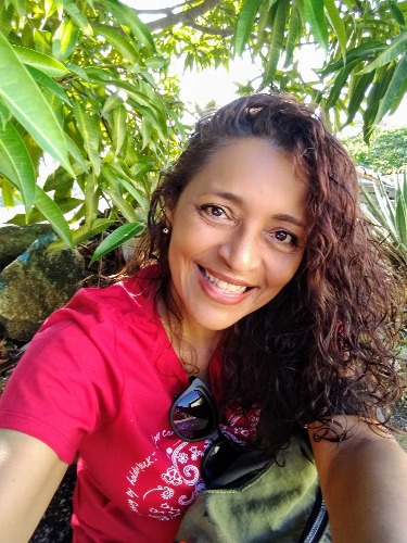 Anicia Flores