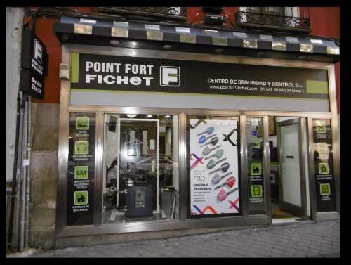 Trabajo1 Empresa de seguridad.  Puertas acorazadas, bombillos de seguridad y cajas fuertes fichet.  Servicio técnico 24 horas.  en MADRID Madrid - Point Fort Fichet