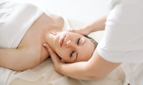 Trabajo1 Masajista  en Valladolid - Barbara Relax