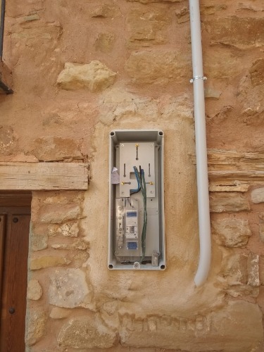 Trabajo3 Instalaciones eléctricas, proyectos y certificados  en VALENCIA Valencia - Electricidad Fmb