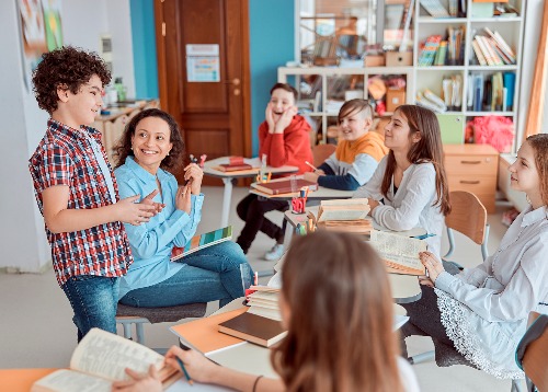 Trabajo2 Academia - Ac Acadmeia