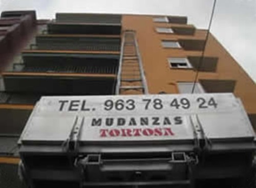 Trabajo3 Empresa de mudanzas, guardamuebles y vaciado de pisos  en Valencia - Mudanzas Tortosa