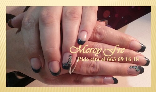 Trabajo1 Estética y uñas de porcelana  en LAS PALMAS de Gran Canaria Las Palmas - Mercy Fre