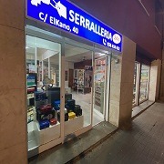 Trabajo1 Servicio de cerrajeria 24 horas los 365 dias del año.  en Barcelona - Cerrajería Pueblo Seco