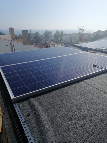 Trabajo4 Solarplanetenergy - Comercial instalaciones autoconsumo  en Rincón de la victoria Málaga